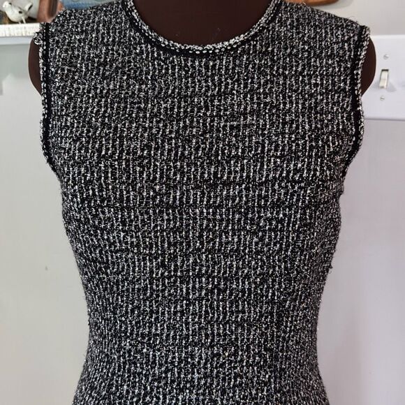St John wool blend tweed fit and flare midi dress size 8 black and white metalli - Picture 2 of 12